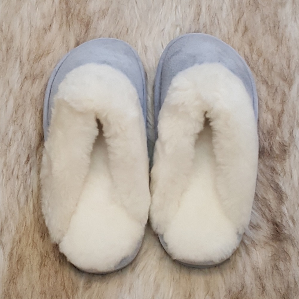 Step Into My World Gray-Blue Sheepskin Slippers - Picture 4 of 4